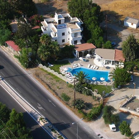 فاليراكي Dolphin Apartments المظهر الخارجي الصورة